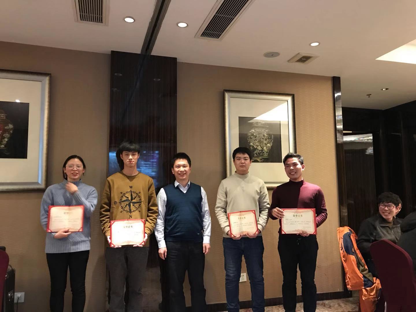 实验室本科生麻瑀谌和黄步真、胡友鹏发表的论文分别被SCI期刊和PCM会议收录